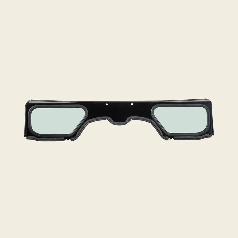 Can-Am Maverick R Rear Windshield 1
