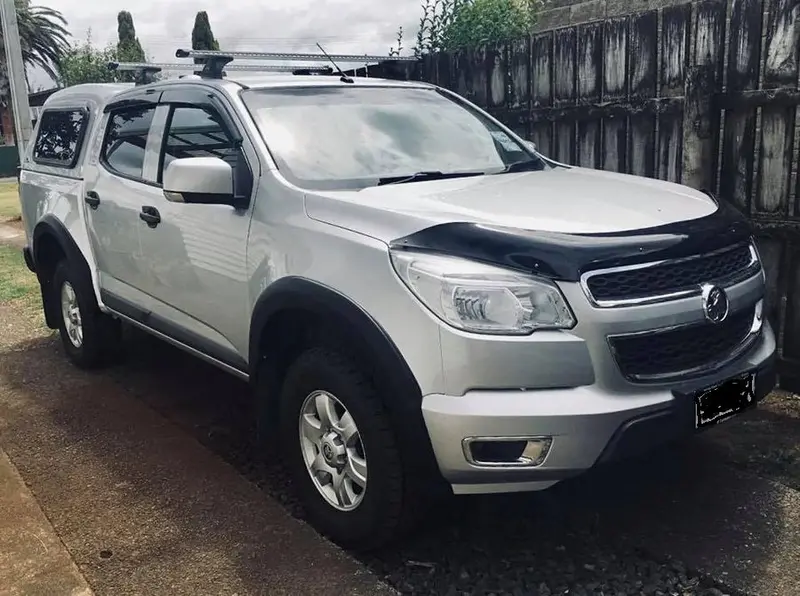 Colorado Bonnet Guard And Visor Combo 2012 - 2016 1