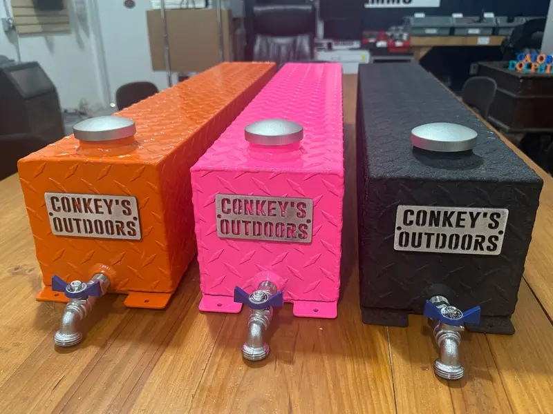 Conkey's Limited Edition 5.5 Gallon Aluminum Water Tanks - Clearance (New) 2