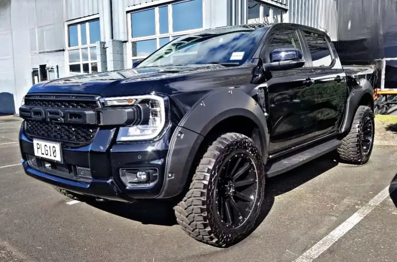 Ford Ranger Nextgen Xlt Fender Flares 2022+ Bolt Style 1