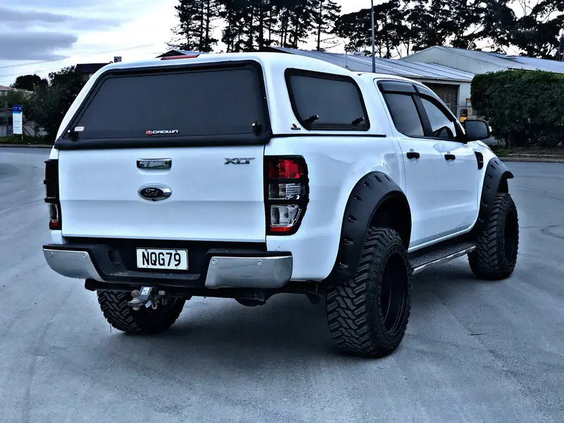 Kutsnake Monster Flares Ford Ranger 2