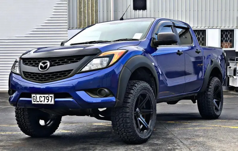 Mazda Bt50 Bonnet Guard & Visor Combo 2012-2020 1