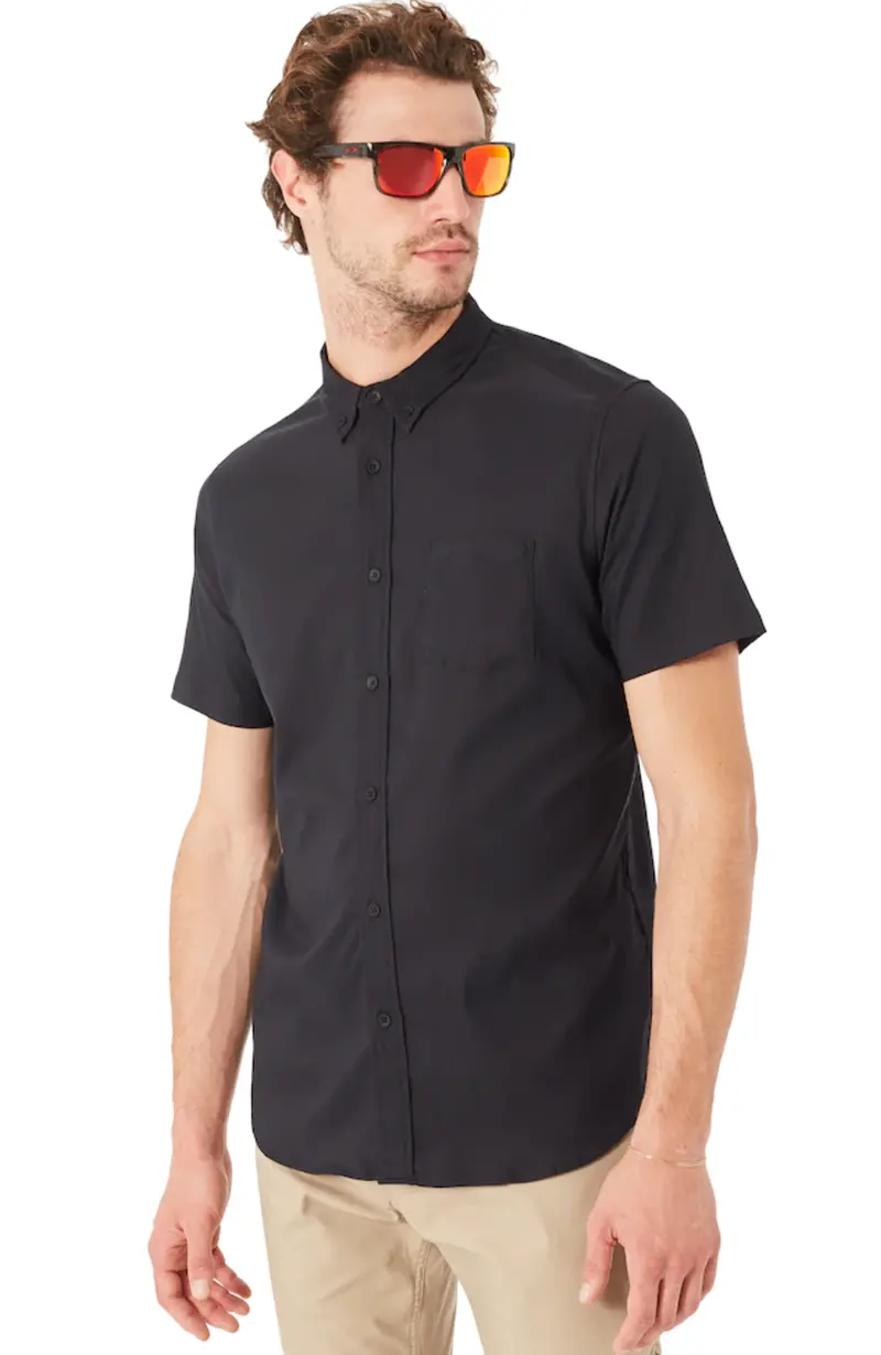 Oakley Ss Solid Woven Men Lifestyle Shirt 1