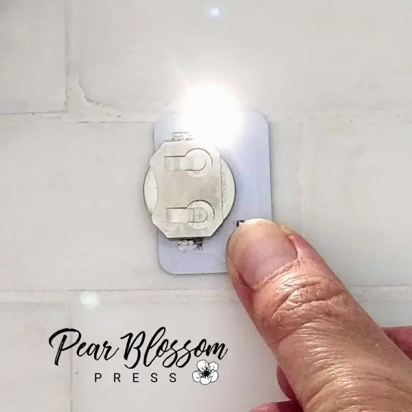One Light (2 Pack) 1