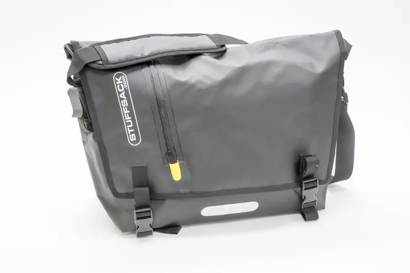 Stuffsack Black Messenger 1